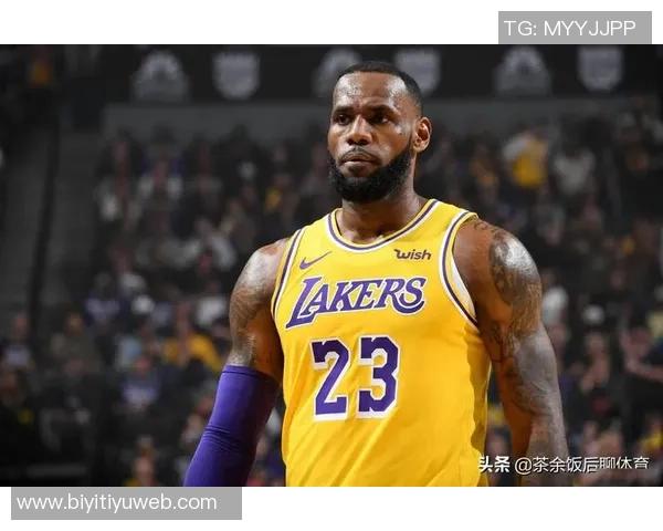 考辛斯谈詹姆斯角色转变：他已成为球队二号人物需适应副手定位